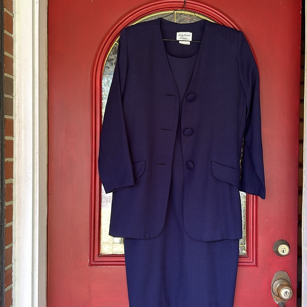 Lady Carol Petites,10, USAmade. Navy Blue dress & jacket. Easy pack/care. ExCond